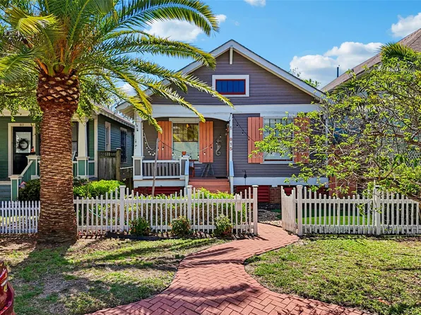 815 Winnie St, Galveston, TX 77550