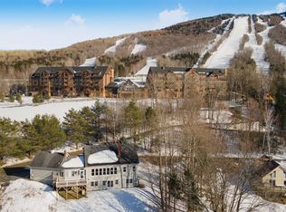 552 Alpine Ln, East Burke, VT 05832