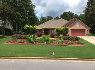 1550 Brookwood Lake Dr, Snellville, GA 30078