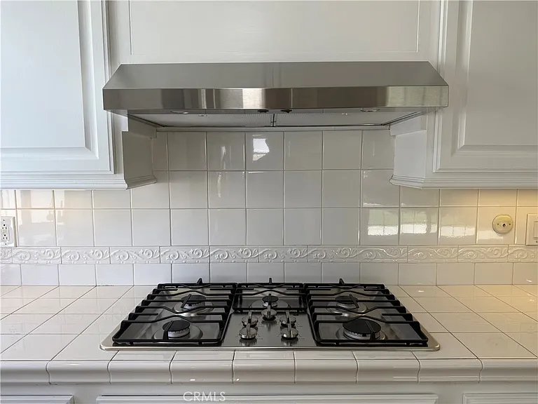 7055 Semrad Rd — Photo 15