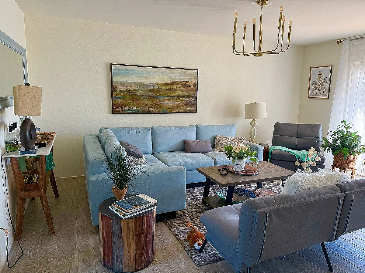3 bed, 1426 sqft, $3,300 — Photo 3