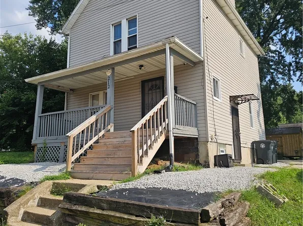 212 E Miller Ave, Akron, OH 44301