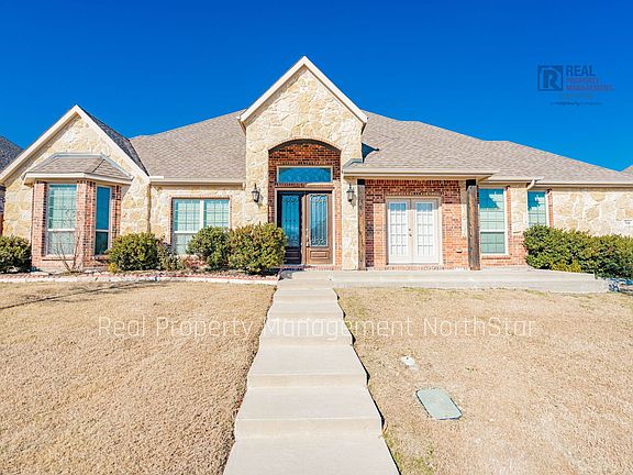 2nd image of 544 Southwestern Dr
