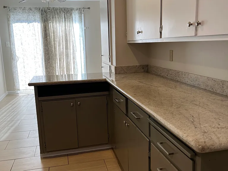 4730 Potrero Ave #4730 — Photo 8