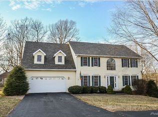131 Hillview Ct, Gray, TN 37615
