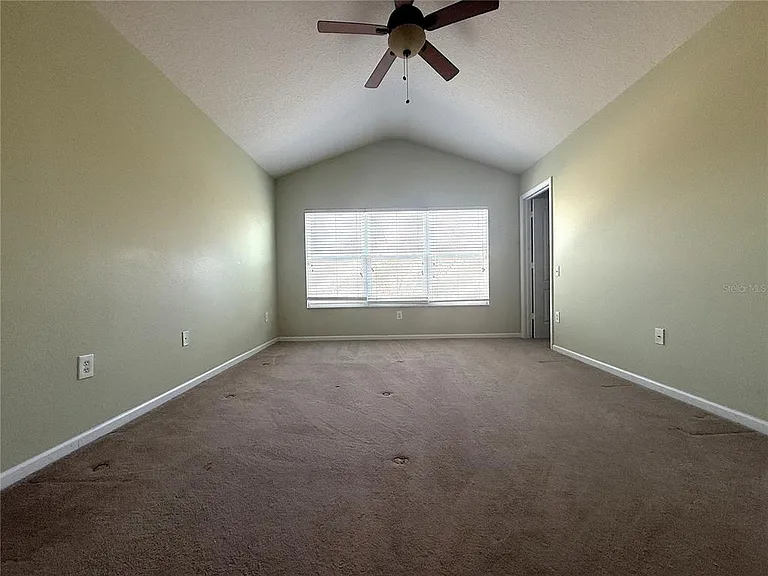 26627 Castleview Way — Photo 19