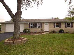429 Norfolk Rd, Valparaiso, IN 46385