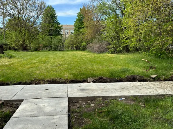 6422 S Minerva Ave, Chicago, IL 60637