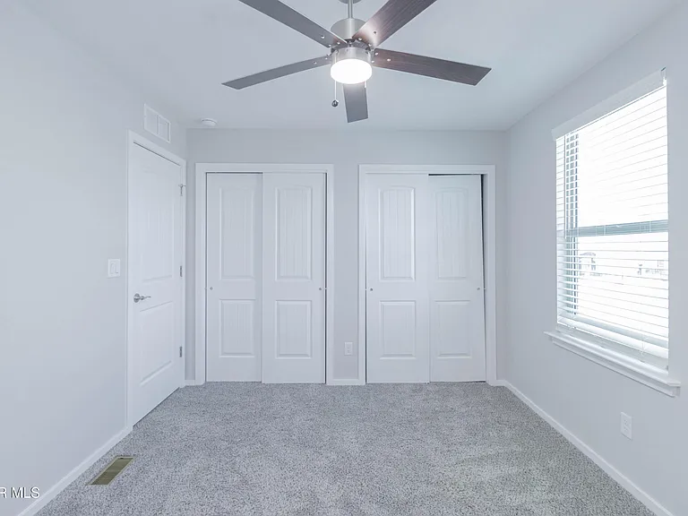 13909 Summer View Ave — Photo 18