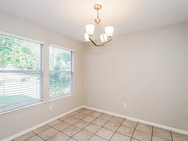 2232 Southway — Photo 7
