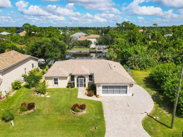 15168 Hennipen Cir, Port Charlotte, FL 33981