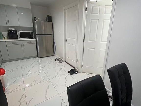 4th image of 668 56th St #4-B