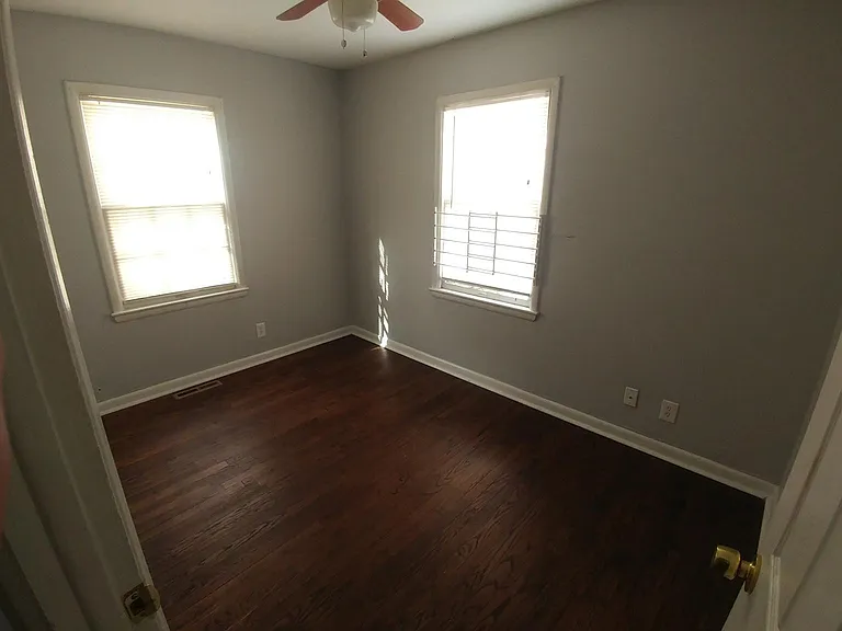 7022 Agnes Ave — Photo 4