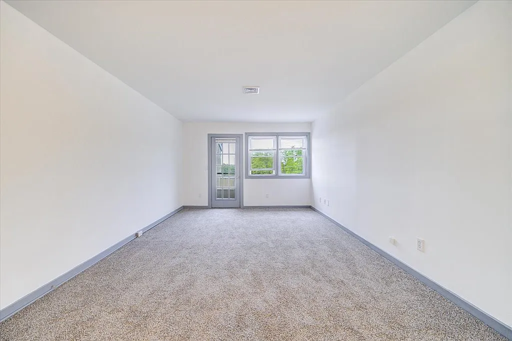 1 bed, 700 sqft, $1,550 — Photo 1