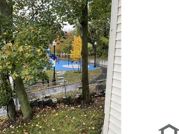 43 Claybourne St APT 1, Dorchester Center, MA 02124