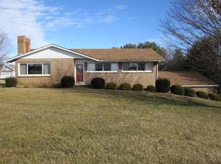 1190 Fairview Rd, Wytheville, VA 24382