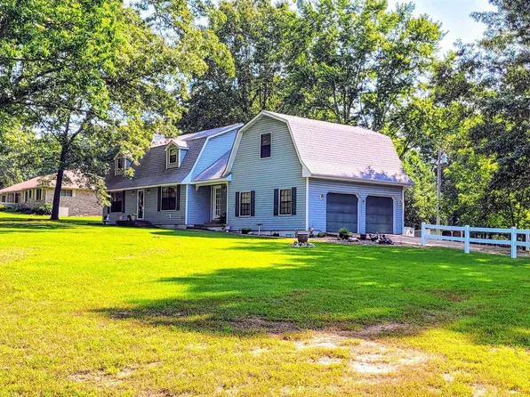 194 Military Dr, Mountain Home, AR 72653