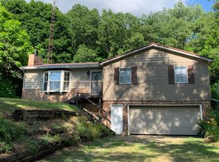 66275 N Lakeview Rd, Sturgis, MI 49091