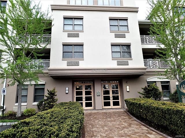 1st image of 54 Gair St