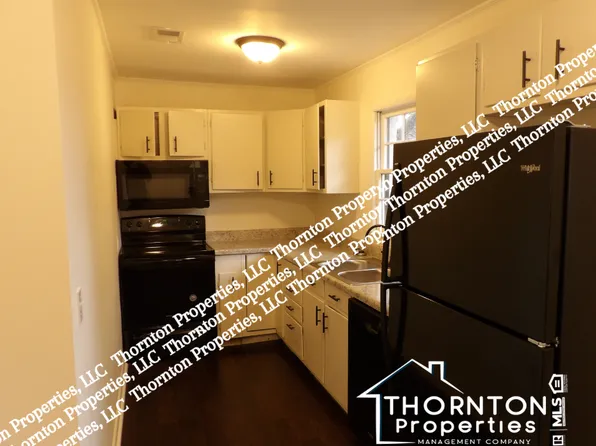 349 Hill Ave APT B, Guntersville, AL 35976