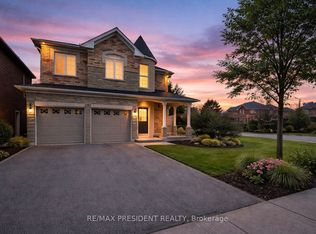 1 Crown Victoria Dr, Brampton, ON L7A3A2