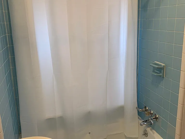 125 E Washington St #3 — Photo 18