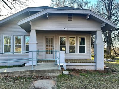 420 N Meridian St, Waurika, OK, 73573