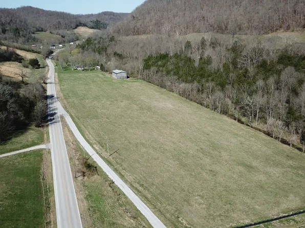 816 Pleasant Shade Hwy, Pleasant Shade, TN 37145