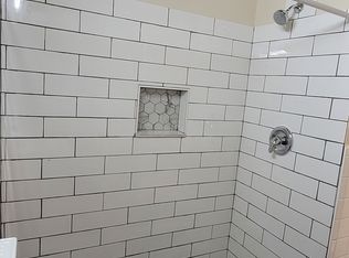 2405 W Forteen Mile Rd APT 1, Royal Oak, MI 48073