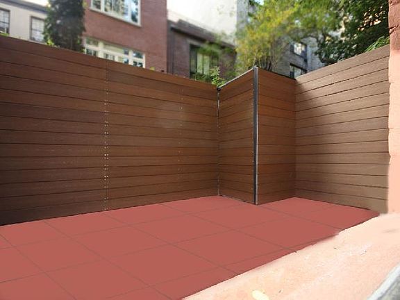 4th image of 310 E 52nd St