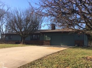 9024 141st St W, Taylor Ridge, IL 61284