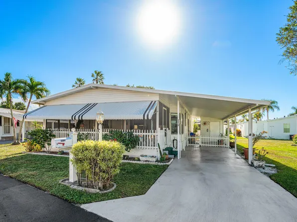 3312 Lake Overlook Pl Place, Lantana, FL 33462