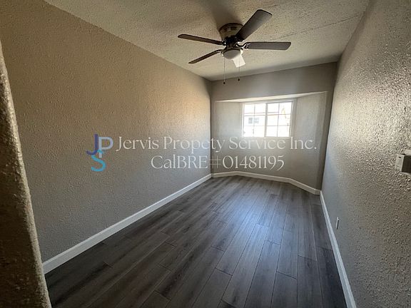 3rd image of 5437 Maywood Ave #2