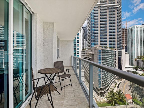 3rd image of 1155 N Brickell Bay Dr #1806