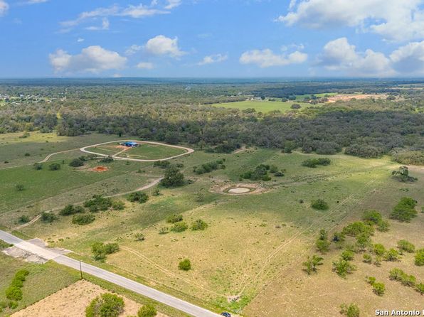 230 Clear Lake LOT 3, Poteet, TX 78065