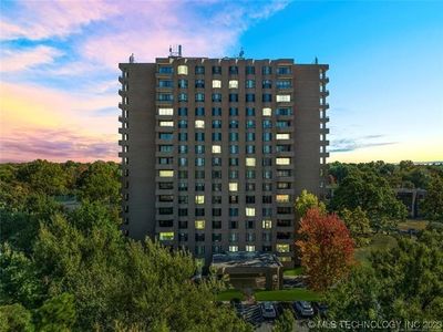 2121 S Yorktown Ave APT 1001, Tulsa, OK, 74114