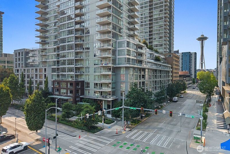 2nd image of 588 Bell Street #614S