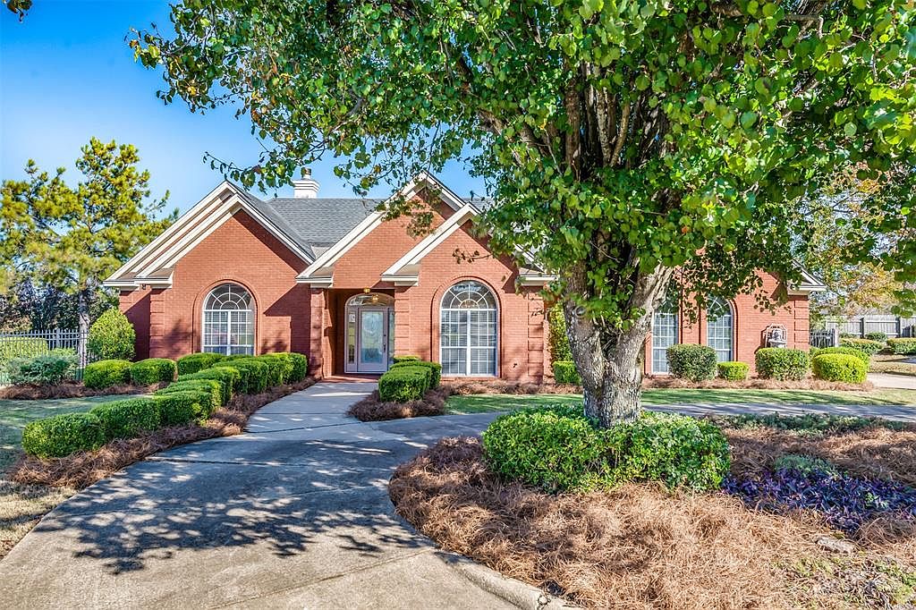 1825 Brookstone Dr Montgomery AL 36117 Zillow