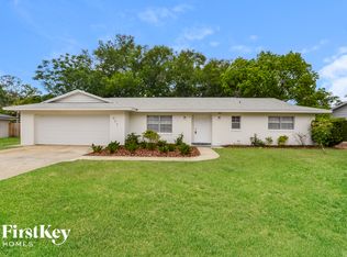 802 Hill St, Eustis, FL 32726