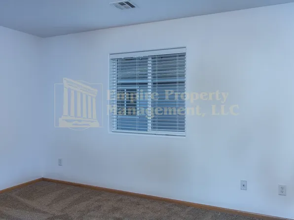 25160 E Broadway Ave, Veneta, OR