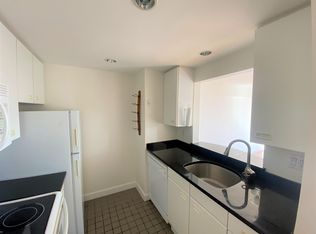 931 Massachusetts Ave APT 303, Cambridge, MA 02139