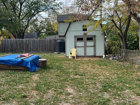 3rd image of 339 N Algonquin Ave