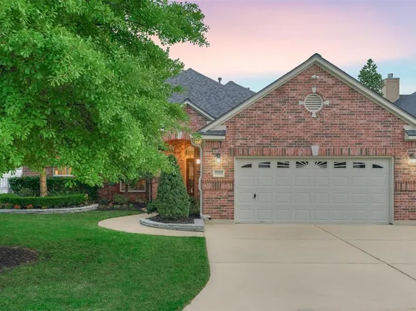 13625 Lakeside Place Dr, Willis, TX 77318