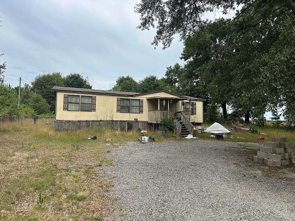 1st image of 131 Horseshoe Cir