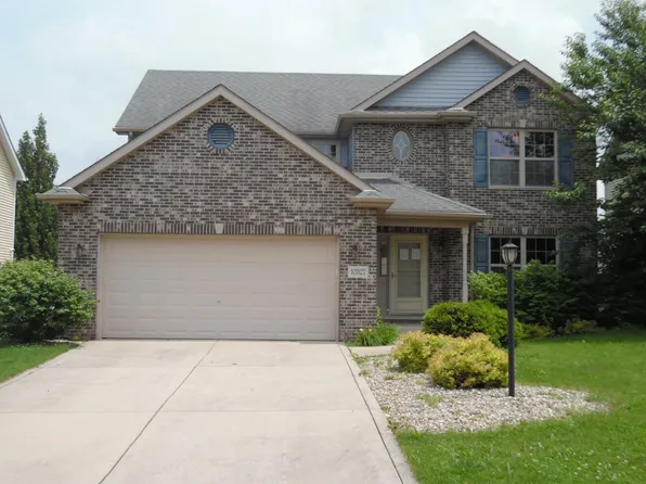 10327 Nicklaus St, Winfield, IN 46307
