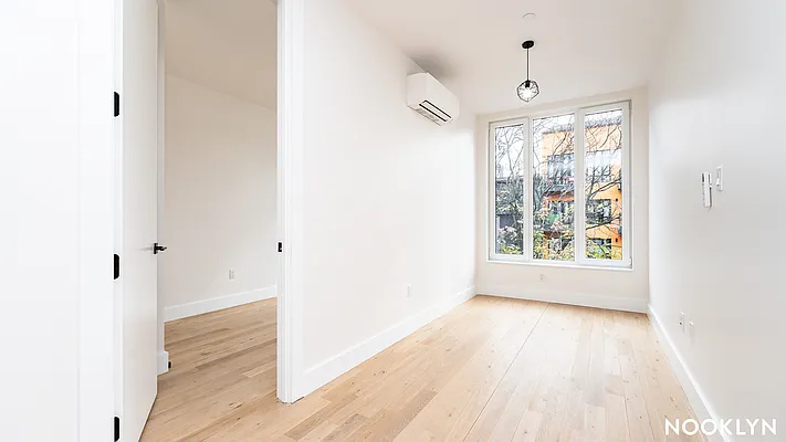 Rented by Nooklyn NYC LLC | media 11