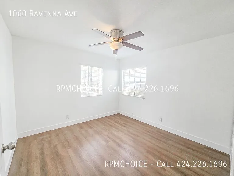 1060 Ravenna Ave — Photo 6