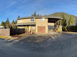 413 Arrowhead St, Sitka, AK 99835