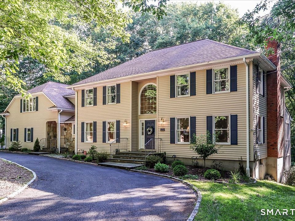 1st image of 17 Herrmann Lane