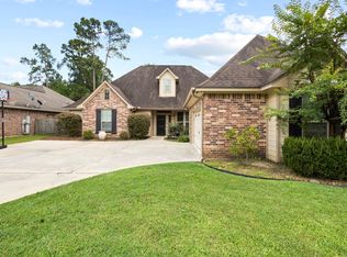 175 W Chance Rd, Lumberton, TX 77657